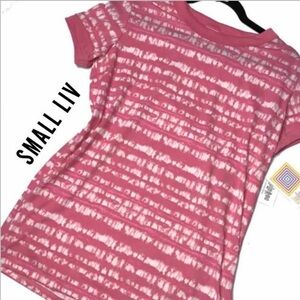 New with tags Lularoe breast cancer awareness tee